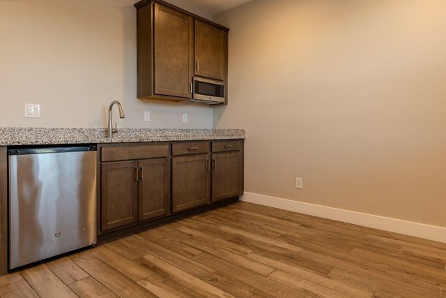 9701 E Spiral Avenue, Mesa, AZ 85212
