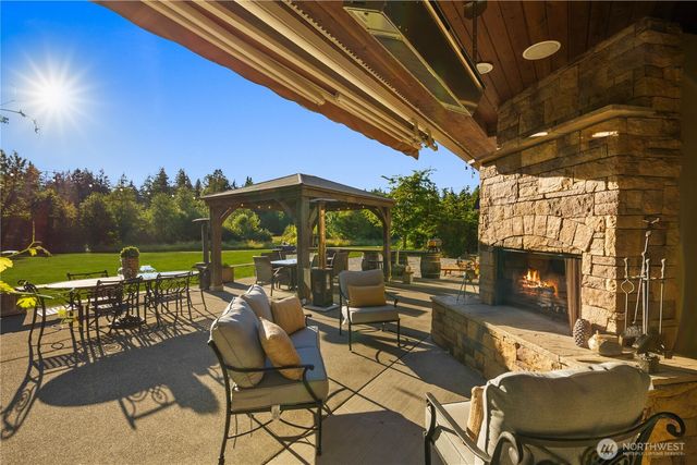 905 250th Avenue NE, Sammamish, WA 98074