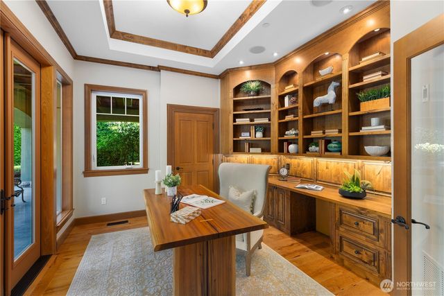 905 250th Avenue NE, Sammamish, WA 98074