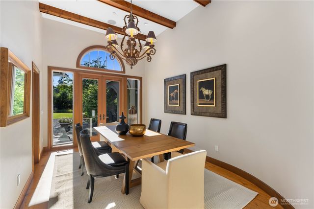 905 250th Avenue NE, Sammamish, WA 98074