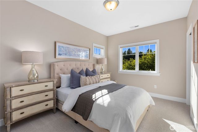 905 250th Avenue NE, Sammamish, WA 98074