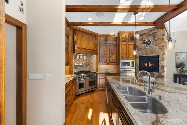 905 250th Avenue NE, Sammamish, WA 98074