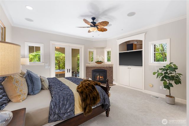 905 250th Avenue NE, Sammamish, WA 98074