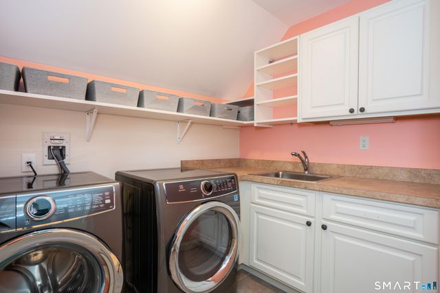 679 Cherry Brook Road, Canton, CT 06019