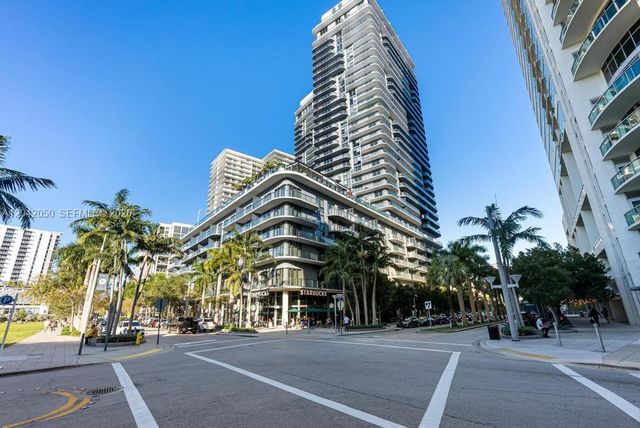 121 NE 34th Street 2205, Miami, FL 33137