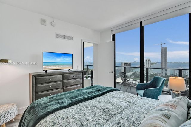 121 NE 34th Street 2205, Miami, FL 33137