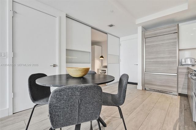121 NE 34th Street 2205, Miami, FL 33137
