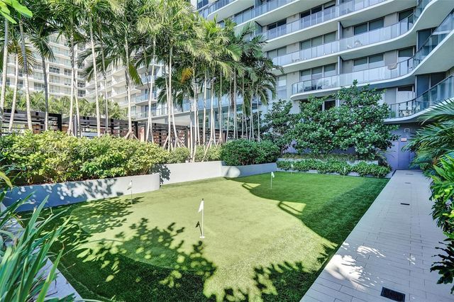 121 NE 34th Street 2205, Miami, FL 33137