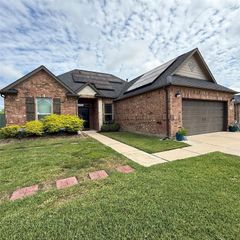 141 Majestic Oak Circle, Lake Jackson, TX 77566