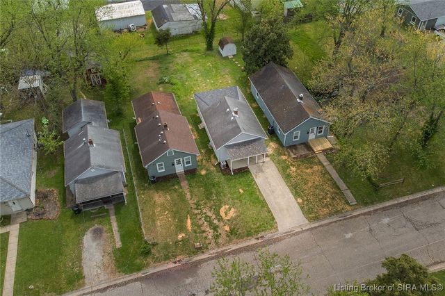 2548 Broadway Street, New Albany, IN 47150