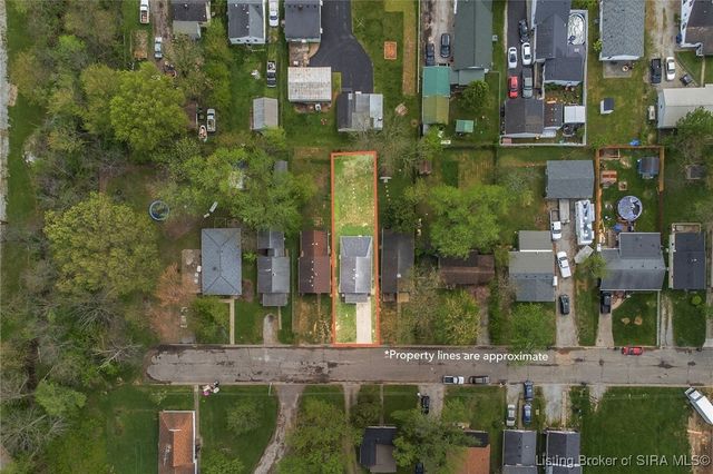 2548 Broadway Street, New Albany, IN 47150