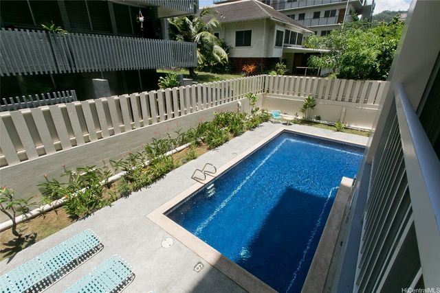 1114 Wilder Avenue 207, Honolulu, HI 96822