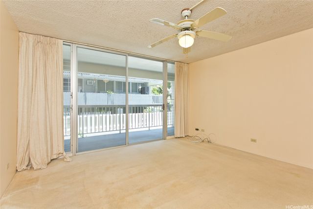 1114 Wilder Avenue 207, Honolulu, HI 96822