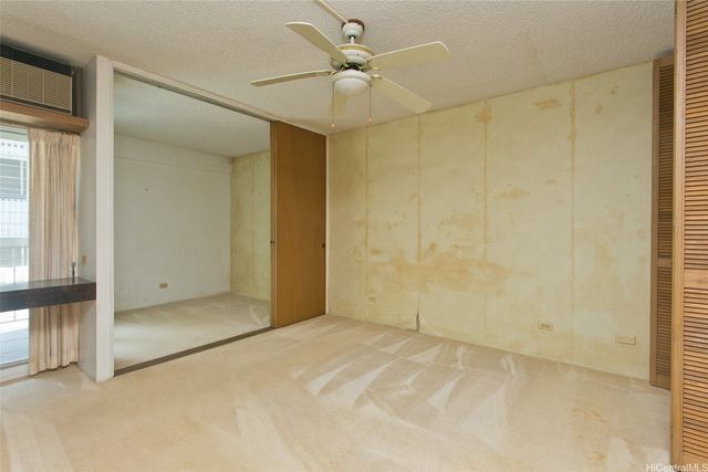 1114 Wilder Avenue 207, Honolulu, HI 96822