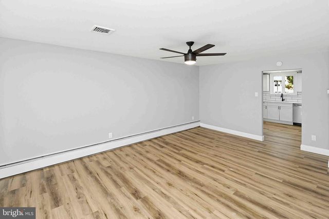 532 LINDSAY ST, Ridley Park, PA 19078