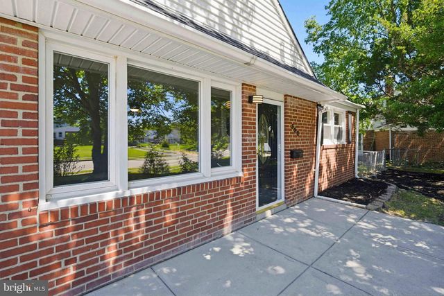 532 LINDSAY ST, Ridley Park, PA 19078