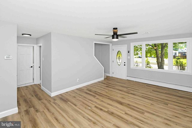 532 LINDSAY ST, Ridley Park, PA 19078