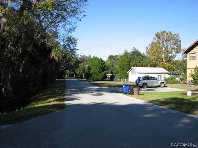 935 NE 5th Avenue, Crystal River, FL 34428