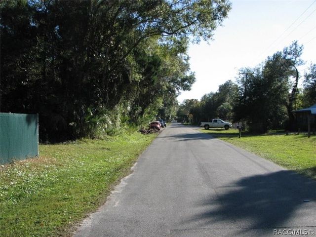 935 NE 5th Avenue, Crystal River, FL 34428