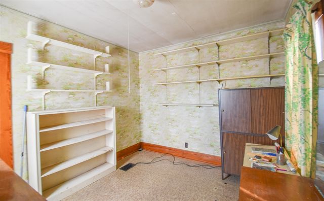 141 S Snow Prairie Road, Coldwater, MI 49036