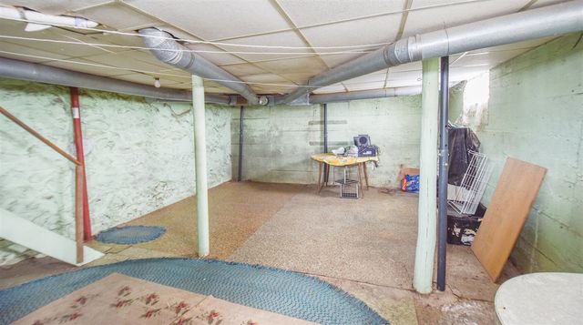 141 S Snow Prairie Road, Coldwater, MI 49036