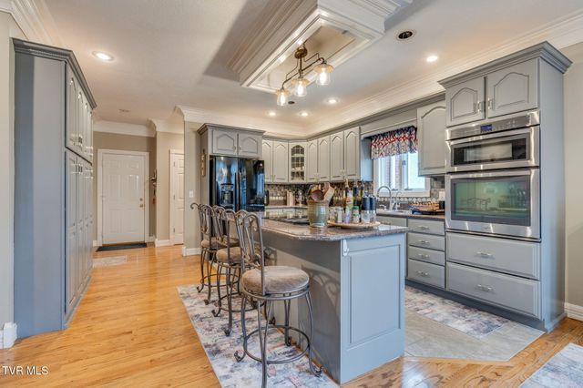 1817 Buckingham Court, Kingsport, TN 37660