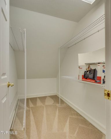 1817 Buckingham Court, Kingsport, TN 37660