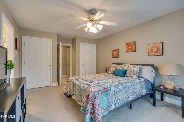 1817 Buckingham Court, Kingsport, TN 37660