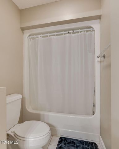 1817 Buckingham Court, Kingsport, TN 37660