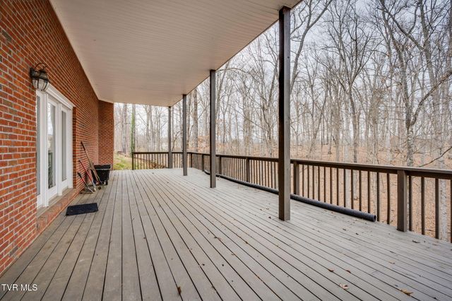 1817 Buckingham Court, Kingsport, TN 37660