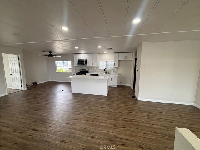 200 San Bernardino Ave. 46, Rialto, CA 92376