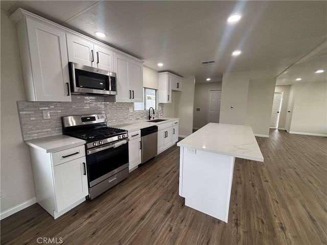 200 San Bernardino Ave. 46, Rialto, CA 92376
