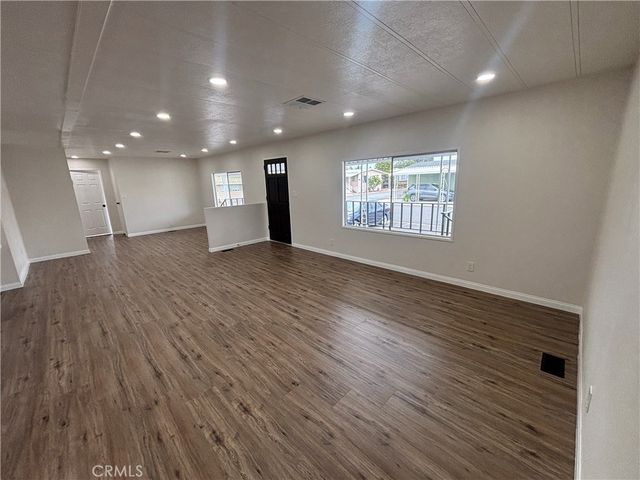 200 San Bernardino Ave. 46, Rialto, CA 92376