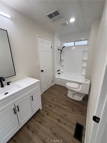 200 San Bernardino Ave. 46, Rialto, CA 92376