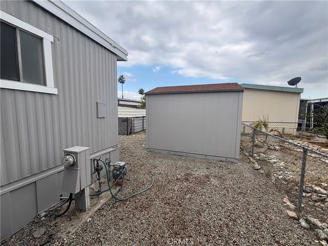 200 San Bernardino Ave. 46, Rialto, CA 92376