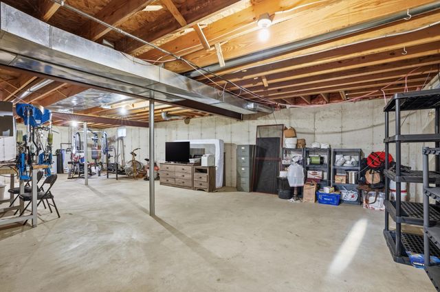 704 W Us Hwy 30, Valparaiso, IN 46385