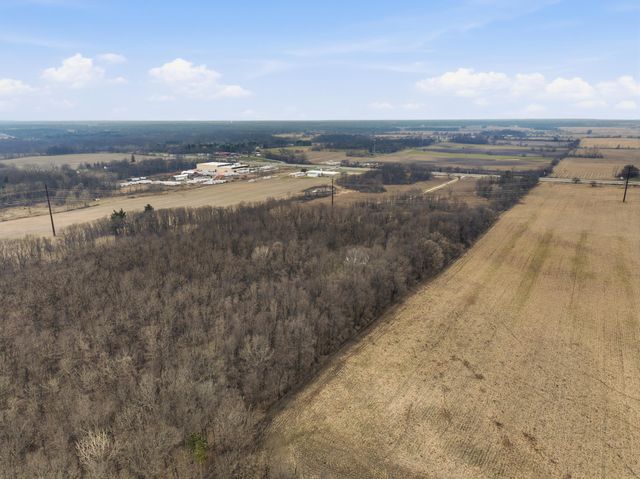 704 W Us Hwy 30, Valparaiso, IN 46385