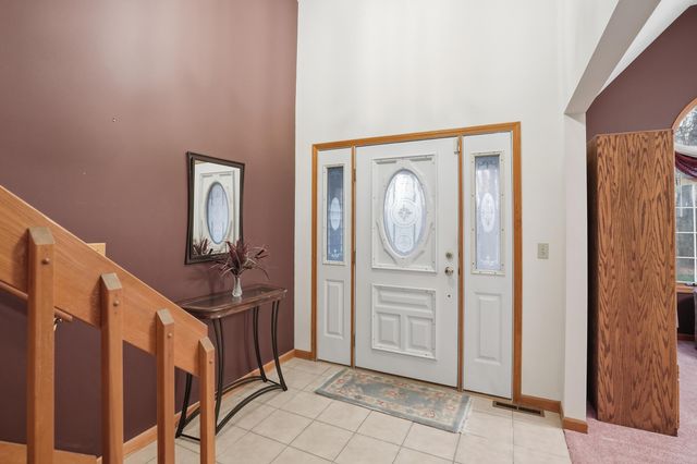 704 W Us Hwy 30, Valparaiso, IN 46385