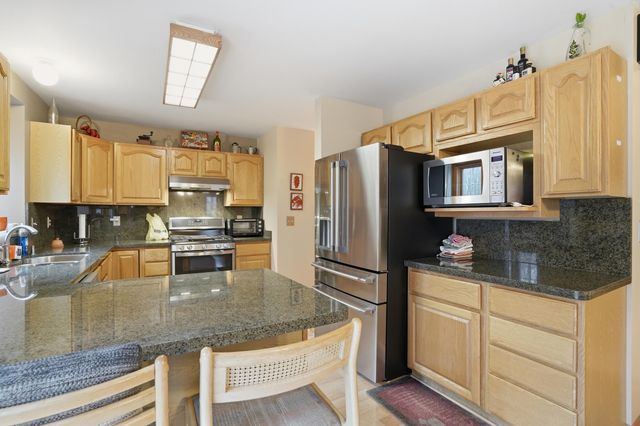 704 W Us Hwy 30, Valparaiso, IN 46385