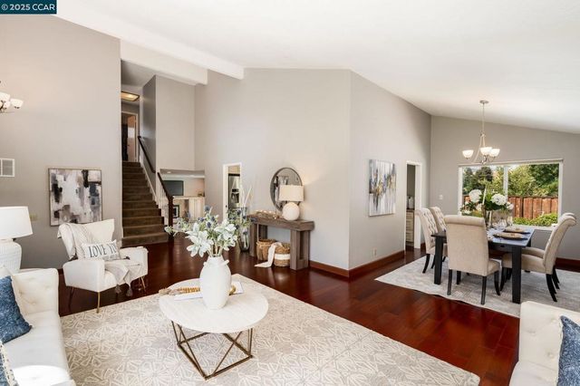 169 Larkwood Cir, Danville, CA 94526