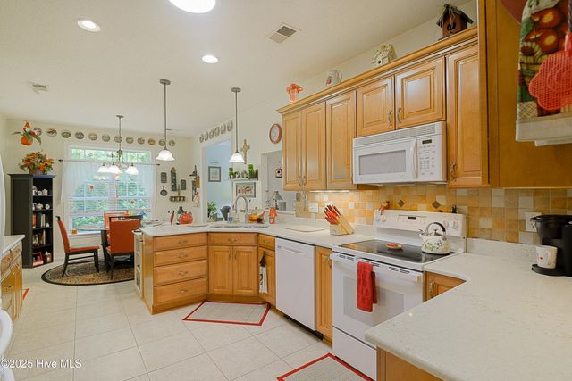606 Lathrop Court, Calabash, NC 28467
