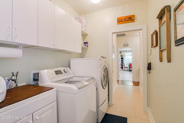 606 Lathrop Court, Calabash, NC 28467