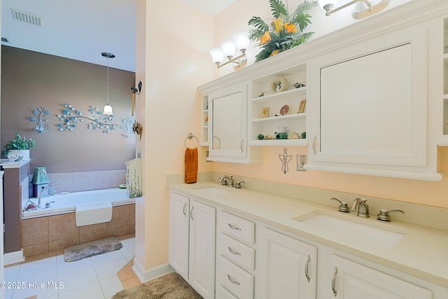 606 Lathrop Court, Calabash, NC 28467