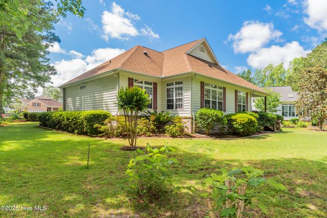 606 Lathrop Court, Calabash, NC 28467