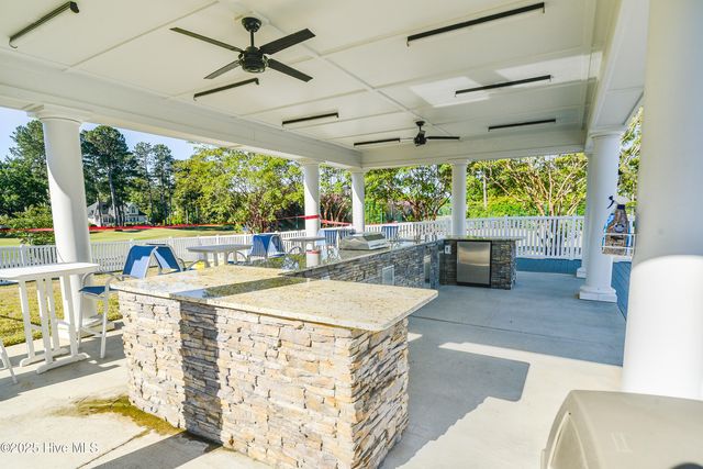 606 Lathrop Court, Calabash, NC 28467