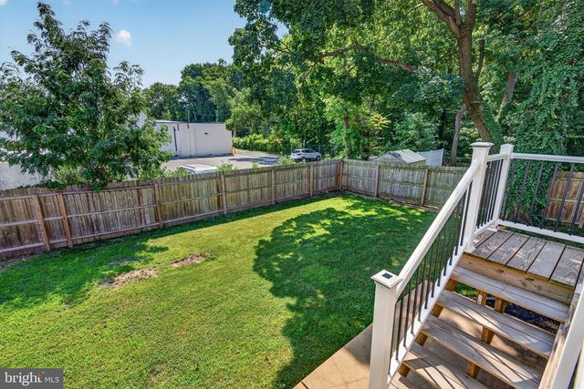 1 OAKVIEW AVE, Cherry Hill, NJ 08002