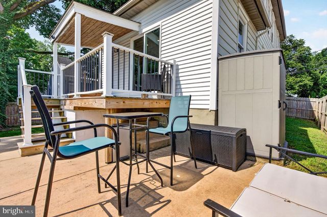 1 OAKVIEW AVE, Cherry Hill, NJ 08002