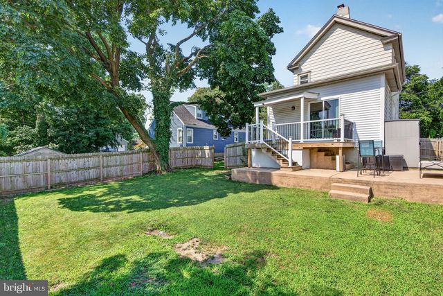 1 OAKVIEW AVE, Cherry Hill, NJ 08002