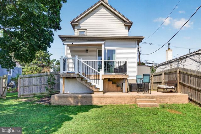 1 OAKVIEW AVE, Cherry Hill, NJ 08002