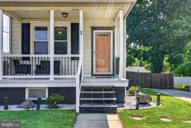 1 OAKVIEW AVE, Cherry Hill, NJ 08002